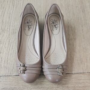 Life Stride Women's Taupe Loafers